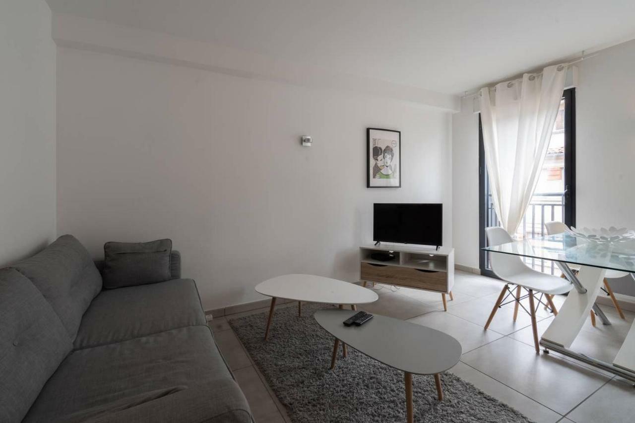 303 - Appartement Duplex Moderne - Jeanne D'Arc, Toulouse Exterior photo